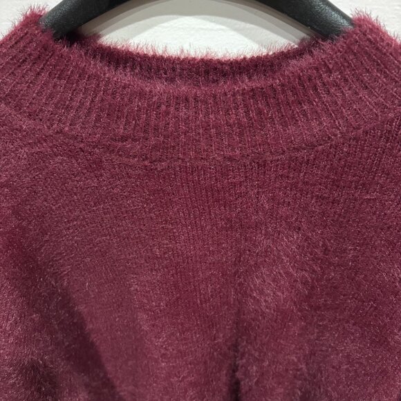 CeCe Women's Burgundy Short Sleeve Mock Neck Eyelash Knit sweater SZ: XL - Picture 9 of 13